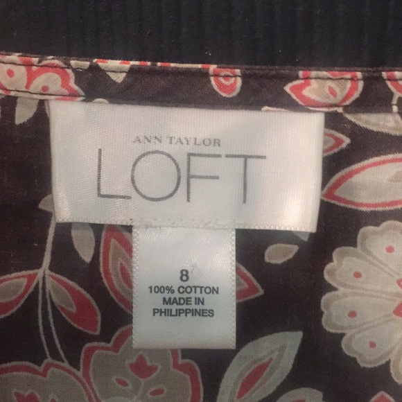 5/$25 SALE 🌟 Ann Taylor Loft Floral top - Picture 5 of 5